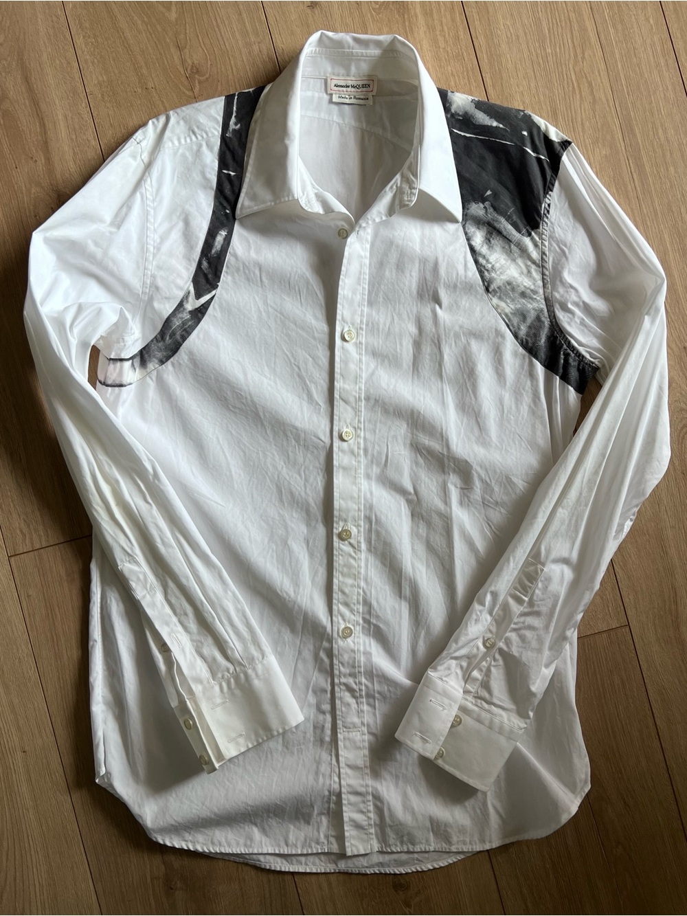 Alexander McQueen White Button-Down Shirt with Black Shoulder Print